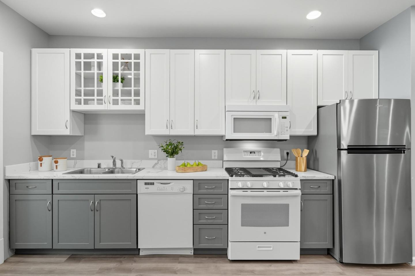 Detail Gallery Image 16 of 38 For 438 30th St, San Francisco,  CA 94131 - 2 Beds | 1 Baths