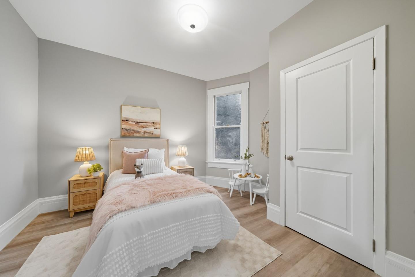 Detail Gallery Image 5 of 38 For 438 30th St, San Francisco,  CA 94131 - 2 Beds | 1 Baths