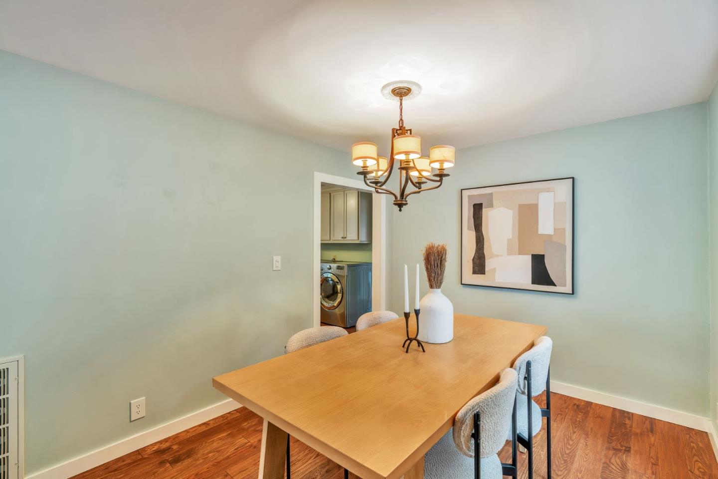 Detail Gallery Image 15 of 41 For 311 Congress Ave, Pacific Grove,  CA 93950 - 2 Beds | 2 Baths