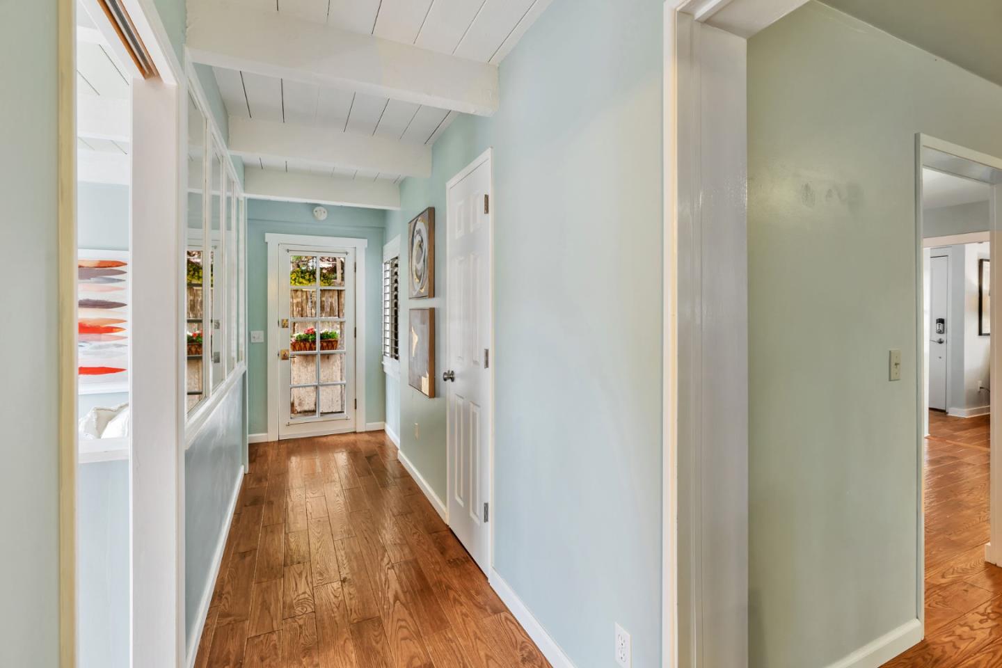 Detail Gallery Image 19 of 41 For 311 Congress Ave, Pacific Grove,  CA 93950 - 2 Beds | 2 Baths