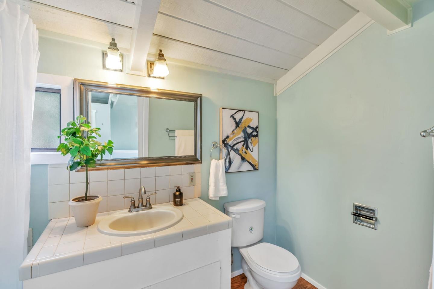 Detail Gallery Image 28 of 41 For 311 Congress Ave, Pacific Grove,  CA 93950 - 2 Beds | 2 Baths