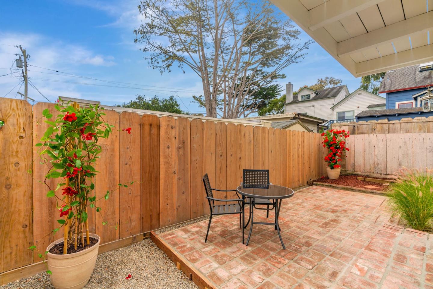 Detail Gallery Image 30 of 41 For 311 Congress Ave, Pacific Grove,  CA 93950 - 2 Beds | 2 Baths
