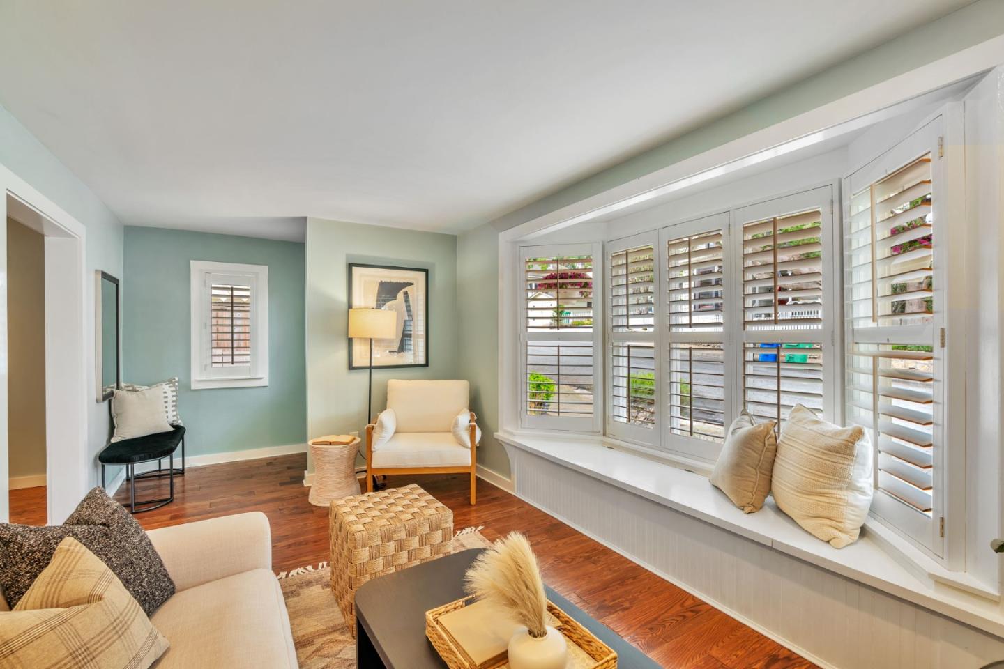 Detail Gallery Image 7 of 41 For 311 Congress Ave, Pacific Grove,  CA 93950 - 2 Beds | 2 Baths