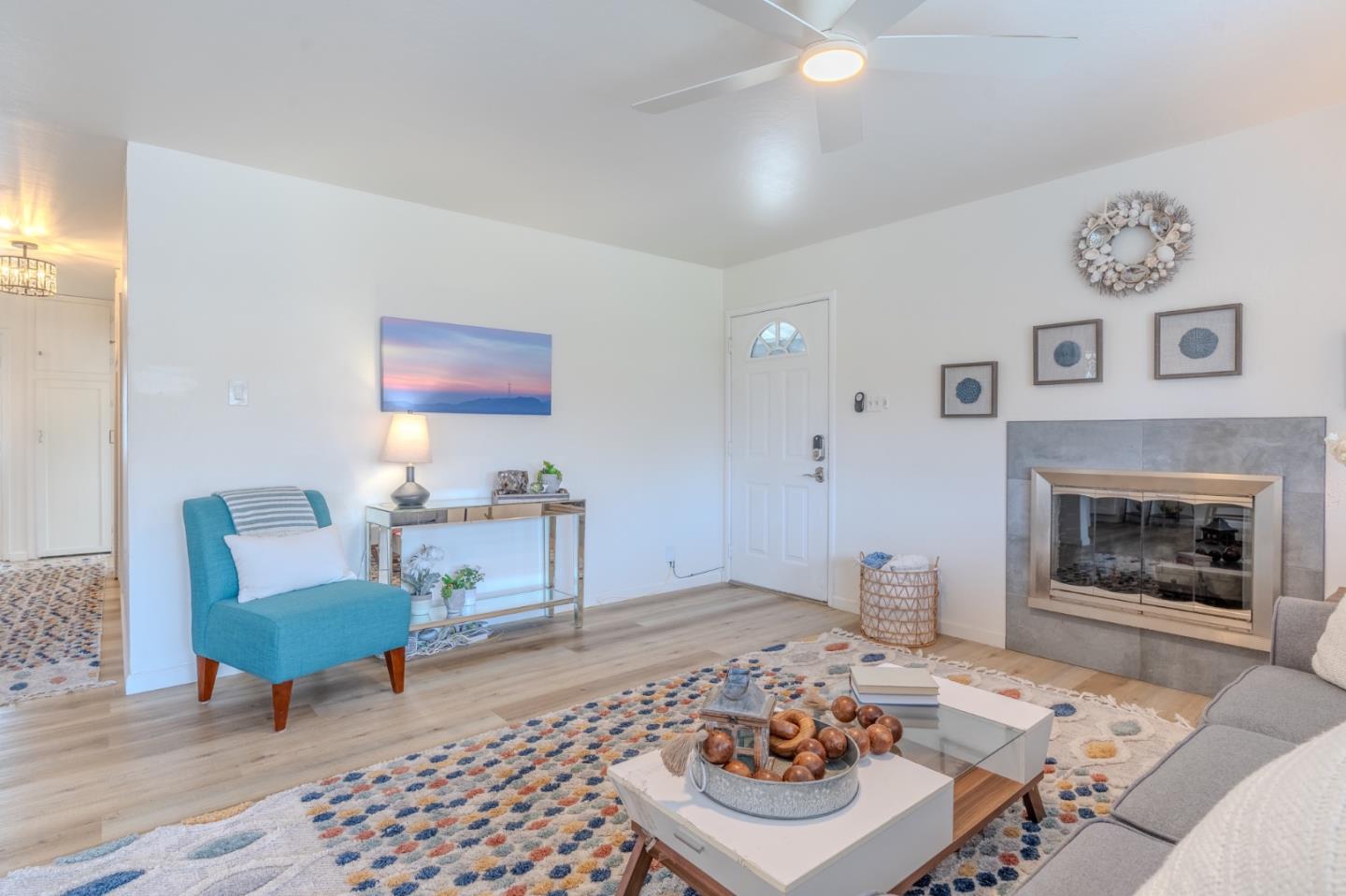 Detail Gallery Image 10 of 34 For 1324 Peralta Rd, Pacifica,  CA 94044 - 3 Beds | 2 Baths