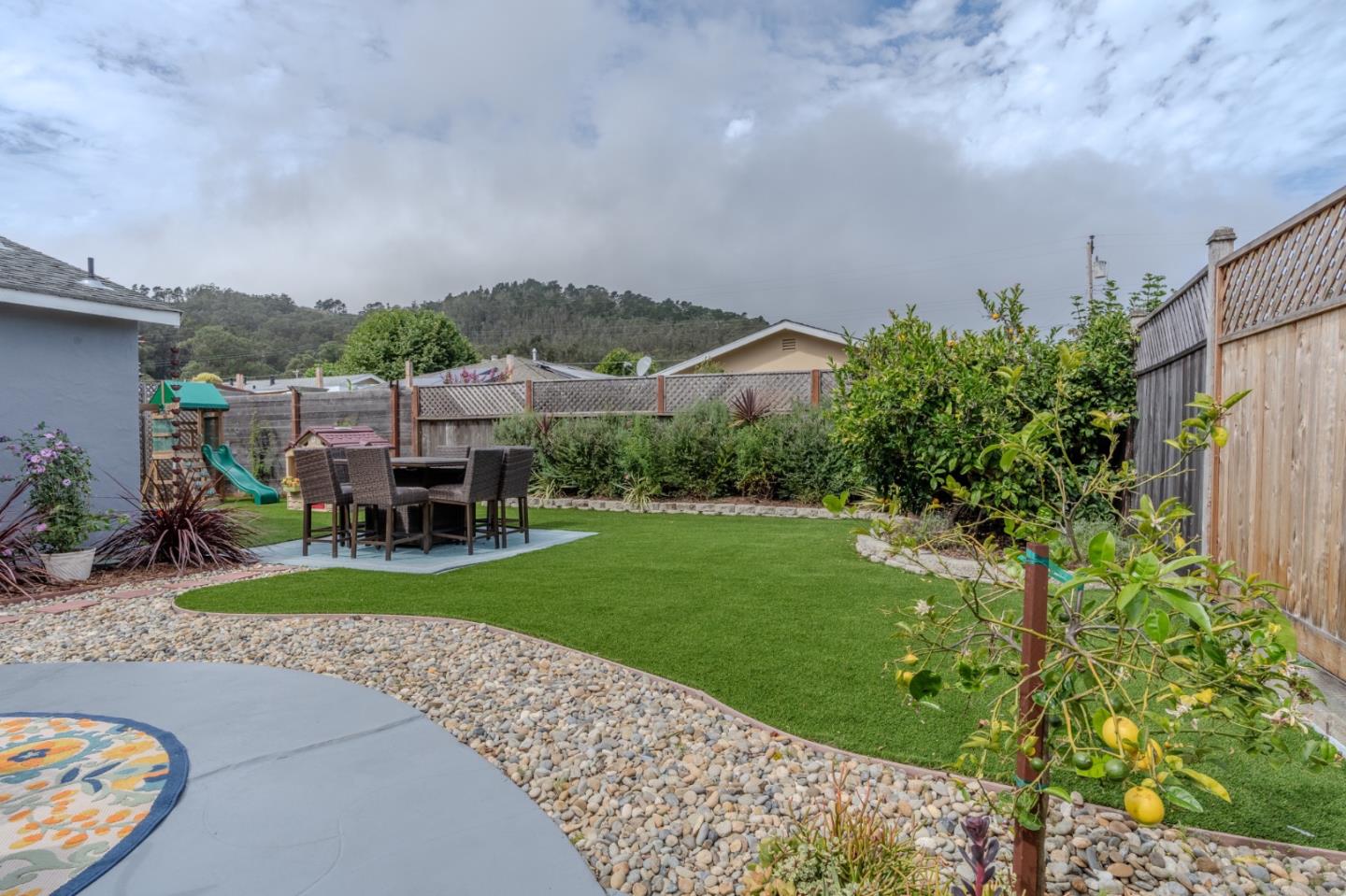 Detail Gallery Image 23 of 34 For 1324 Peralta Rd, Pacifica,  CA 94044 - 3 Beds | 2 Baths