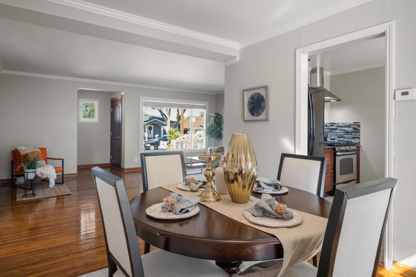 Detail Gallery Image 13 of 36 For 554 Scott Ave, Redwood City,  CA 94063 - 2 Beds | 1 Baths