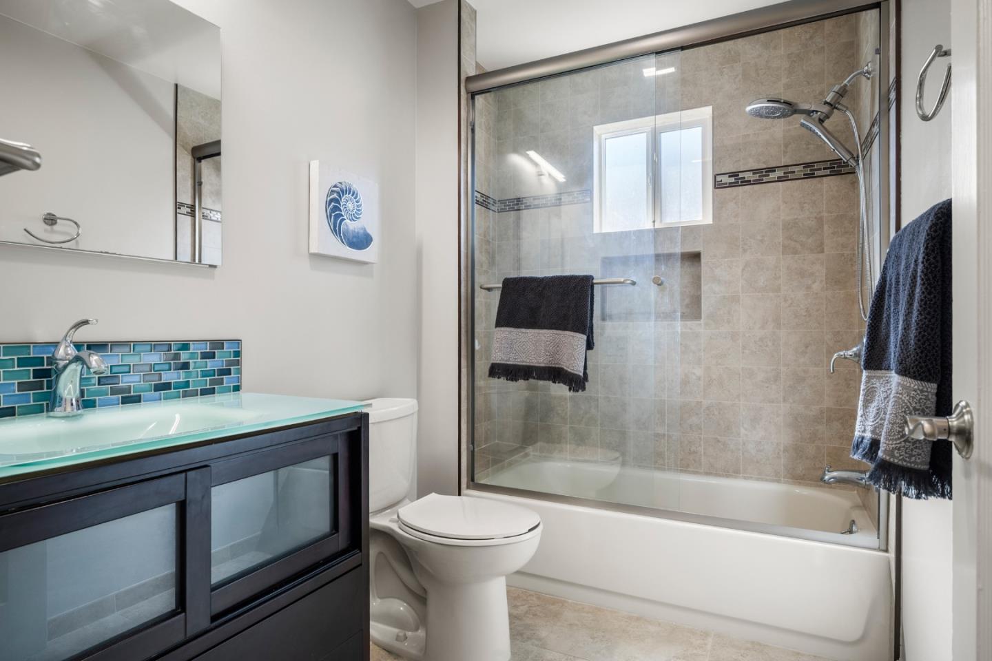 Detail Gallery Image 25 of 36 For 554 Scott Ave, Redwood City,  CA 94063 - 2 Beds | 1 Baths