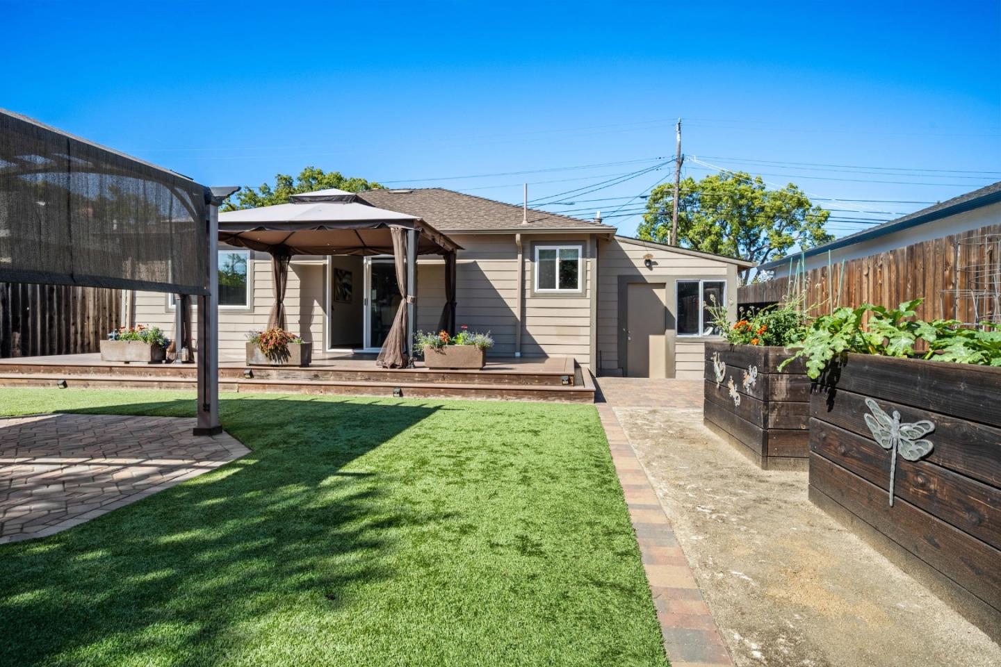 Detail Gallery Image 31 of 36 For 554 Scott Ave, Redwood City,  CA 94063 - 2 Beds | 1 Baths