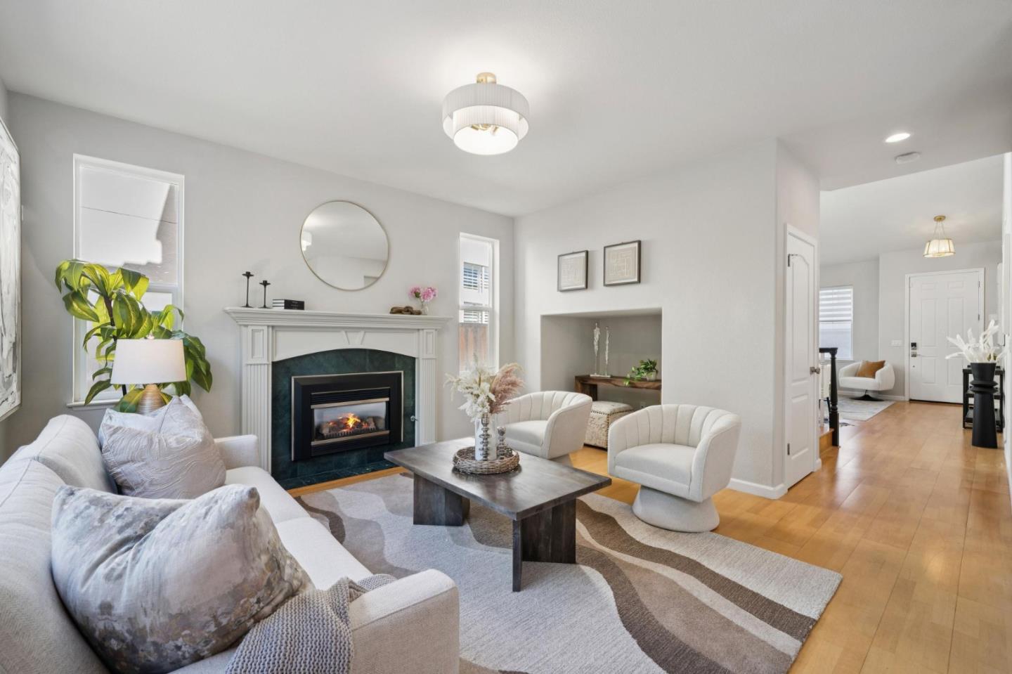 Detail Gallery Image 13 of 47 For 16 Cymbidium Cir, South San Francisco,  CA 94080 - 4 Beds | 2/1 Baths
