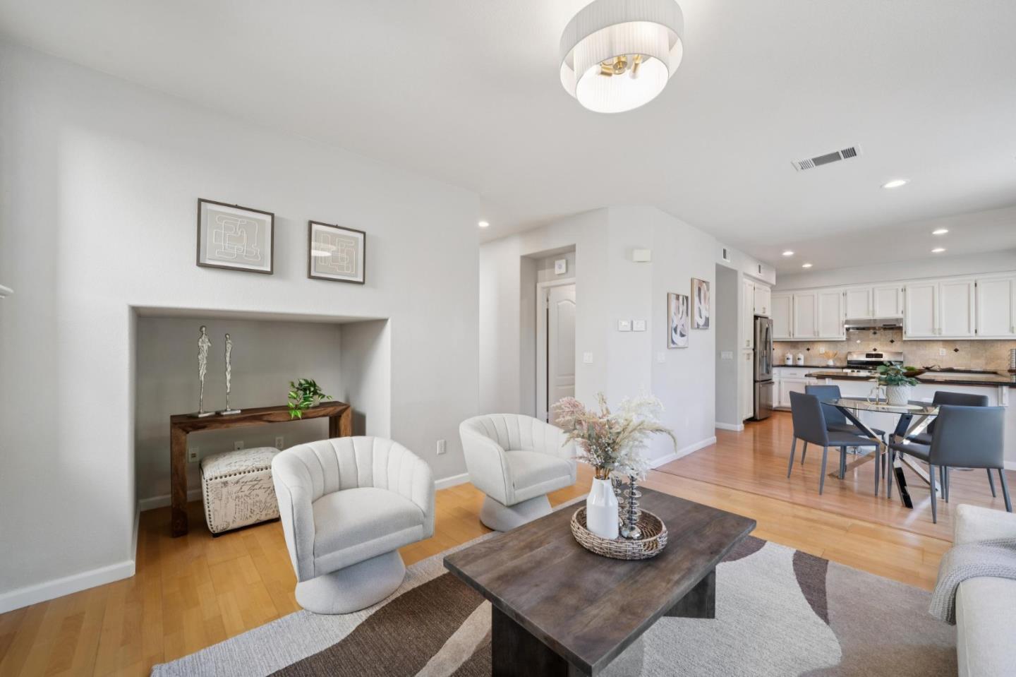 Detail Gallery Image 15 of 47 For 16 Cymbidium Cir, South San Francisco,  CA 94080 - 4 Beds | 2/1 Baths