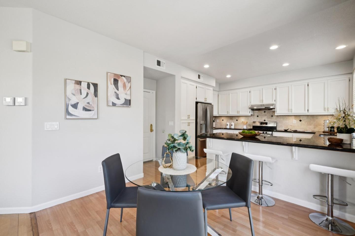 Detail Gallery Image 18 of 47 For 16 Cymbidium Cir, South San Francisco,  CA 94080 - 4 Beds | 2/1 Baths