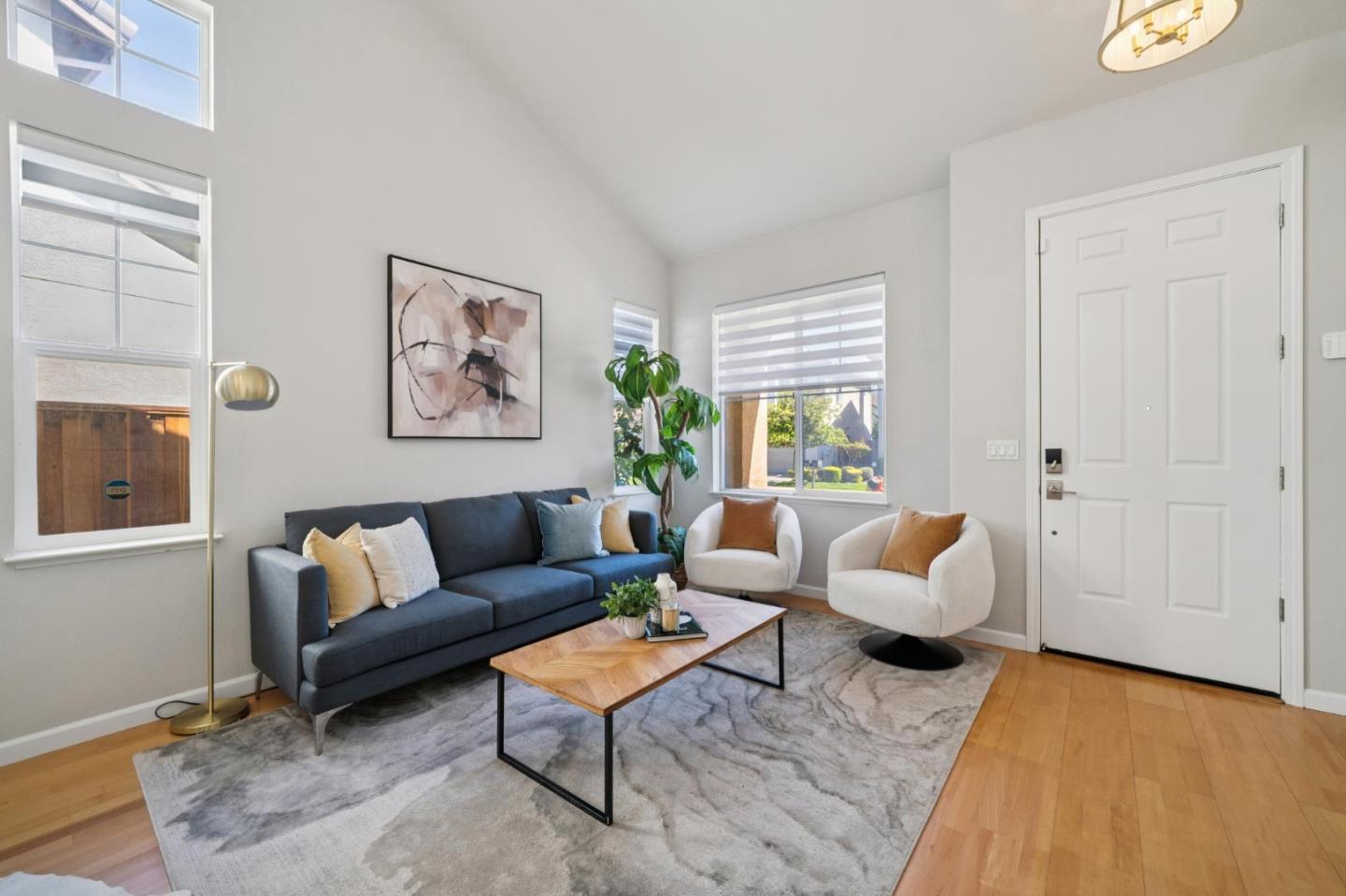 Detail Gallery Image 6 of 47 For 16 Cymbidium Cir, South San Francisco,  CA 94080 - 4 Beds | 2/1 Baths