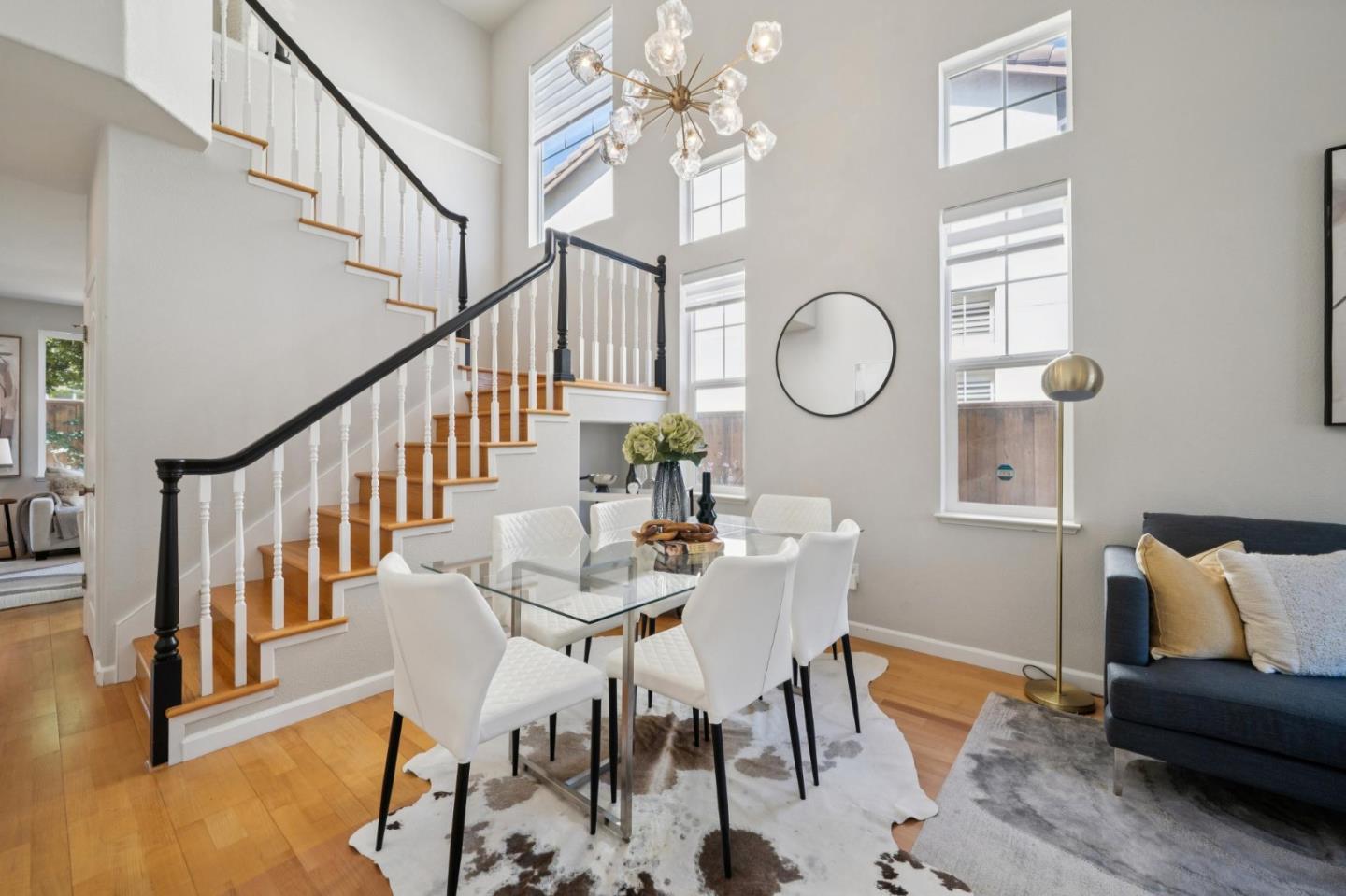 Detail Gallery Image 7 of 47 For 16 Cymbidium Cir, South San Francisco,  CA 94080 - 4 Beds | 2/1 Baths