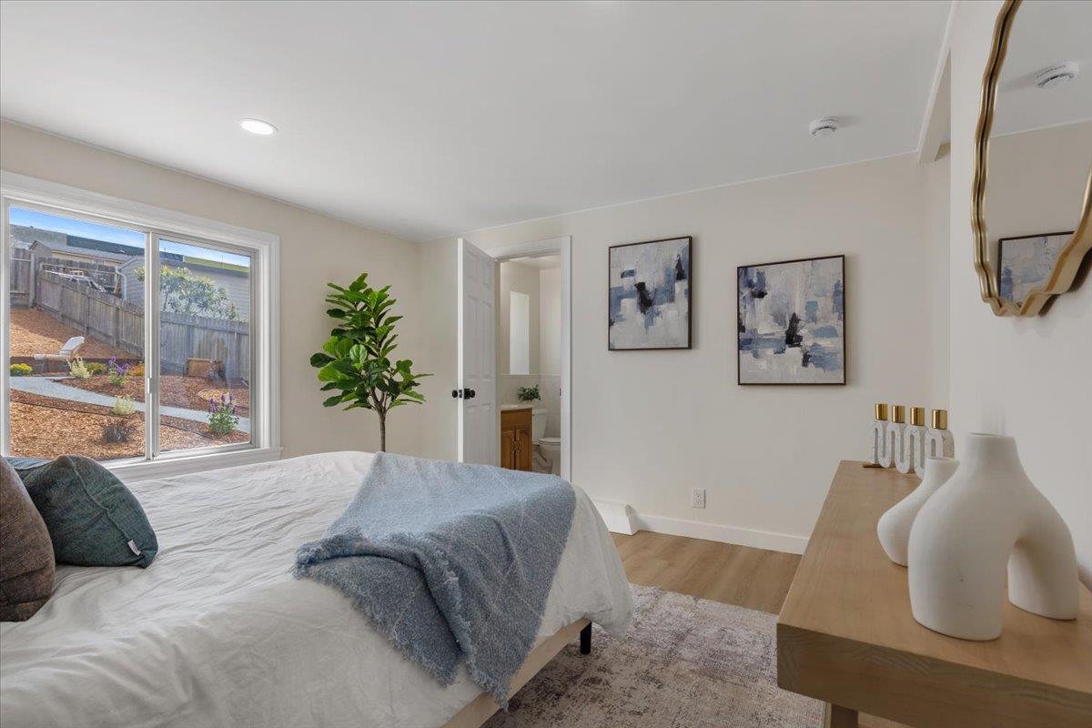 Detail Gallery Image 14 of 27 For 1970 35th Ave, San Francisco,  CA 94116 - 3 Beds | 2 Baths