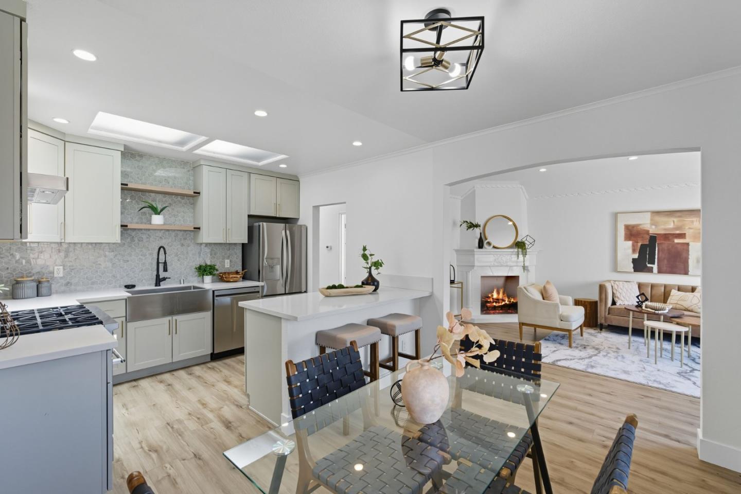 Detail Gallery Image 10 of 59 For 53 Venus St, San Francisco,  CA 94124 - 0 Beds | 1 Baths