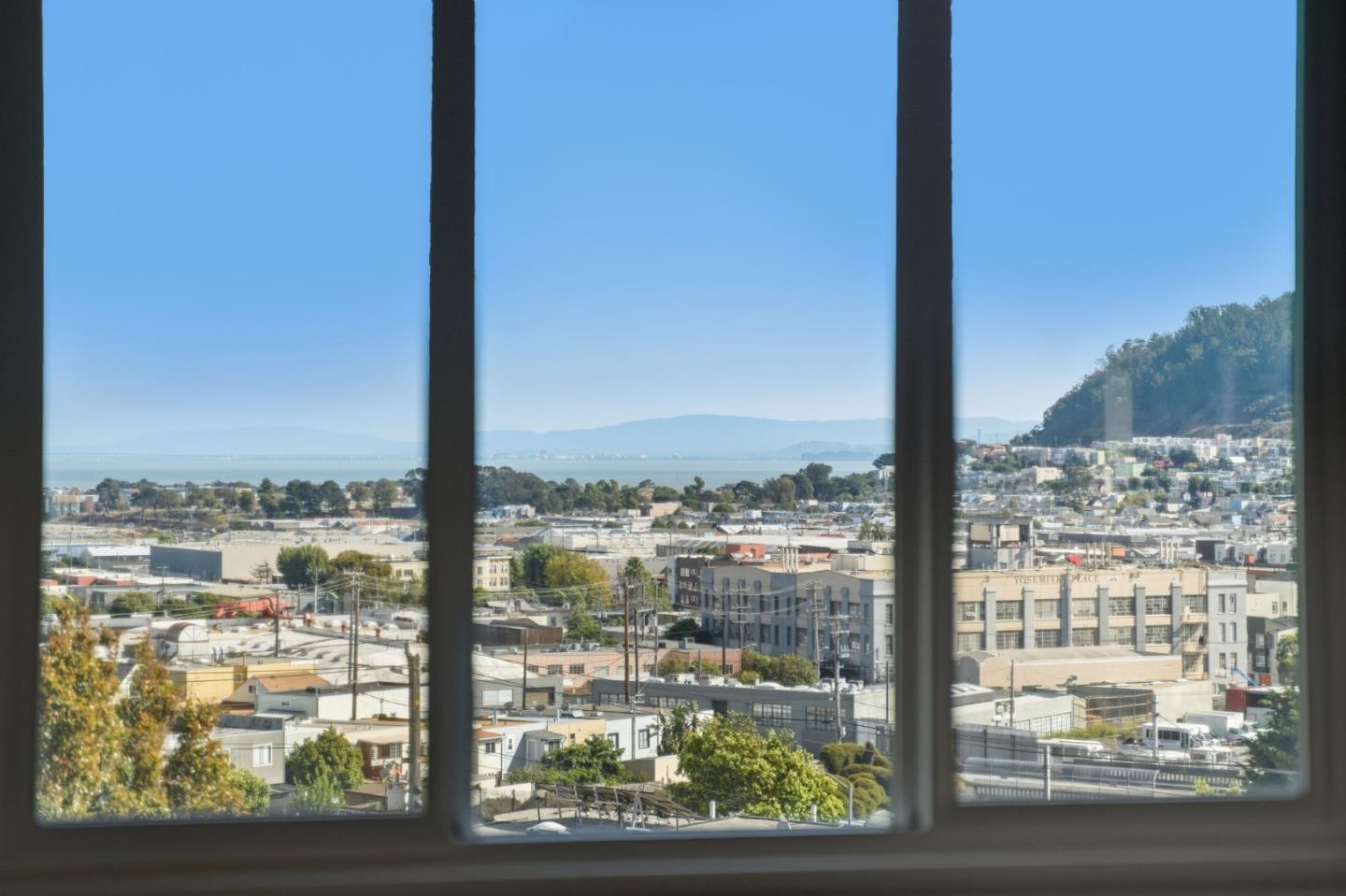 Detail Gallery Image 53 of 59 For 53 Venus St, San Francisco,  CA 94124 - 0 Beds | 1 Baths