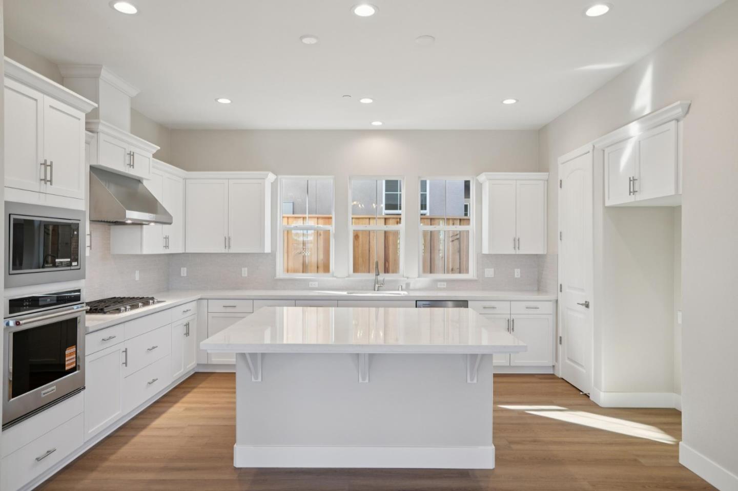 Detail Gallery Image 35 of 50 For 609 Santa Ynez Way, Marina,  CA 93933 - 2 Beds | 2 Baths