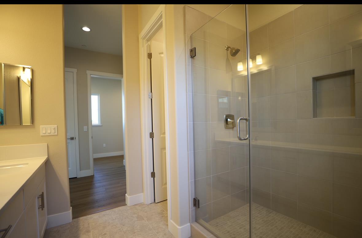 Detail Gallery Image 7 of 13 For 609 Santa Ynez Way, Marina,  CA 93933 - 2 Beds | 2 Baths