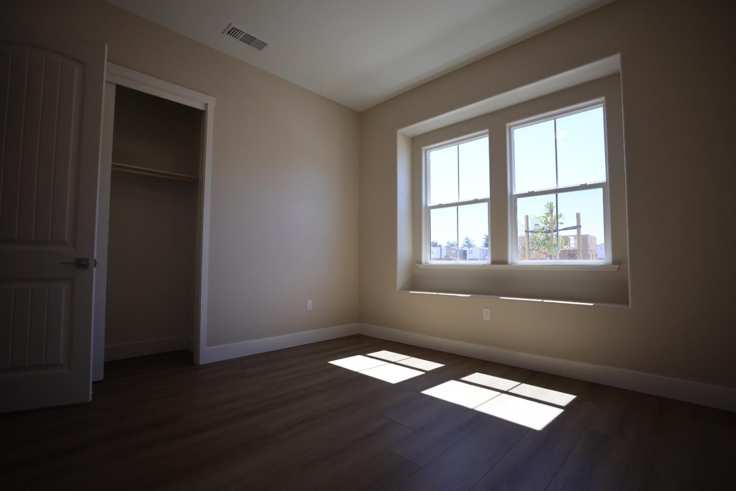 Detail Gallery Image 9 of 13 For 609 Santa Ynez Way, Marina,  CA 93933 - 2 Beds | 2 Baths