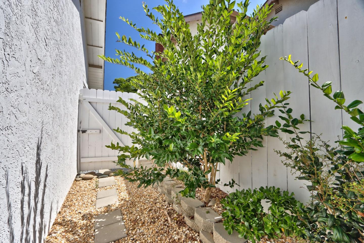 Detail Gallery Image 35 of 40 For 373 Mainsail Rd, Oceanside,  CA 92054 - 3 Beds | 2 Baths