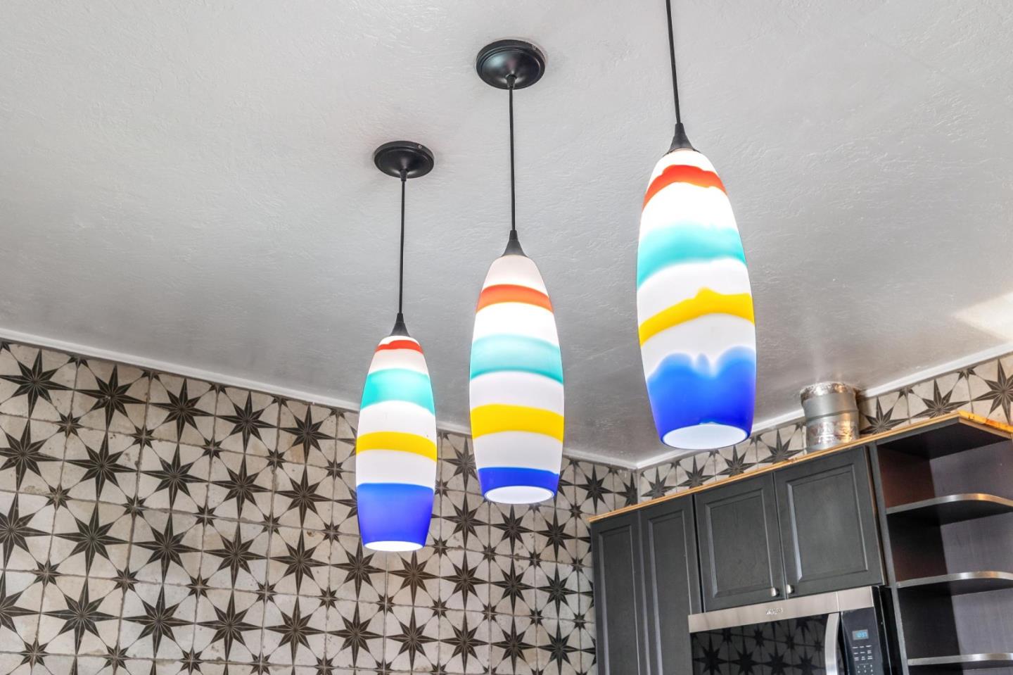 Detail Gallery Image 21 of 49 For 2330 35th Ave, Oakland,  CA 94601 - 3 Beds | 2 Baths