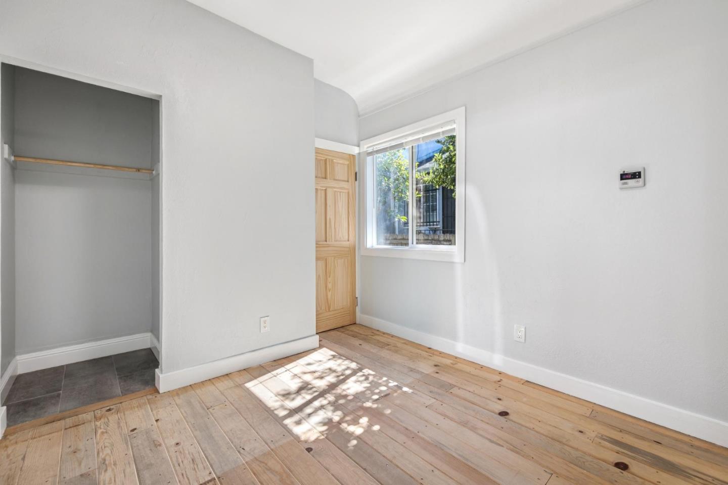 Detail Gallery Image 26 of 49 For 2330 35th Ave, Oakland,  CA 94601 - 3 Beds | 2 Baths