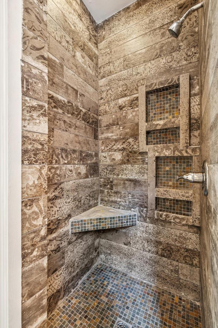 Detail Gallery Image 33 of 49 For 2330 35th Ave, Oakland,  CA 94601 - 3 Beds | 2 Baths