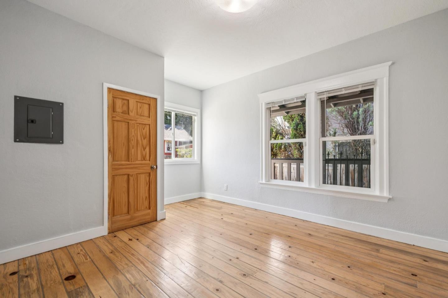 Detail Gallery Image 38 of 49 For 2330 35th Ave, Oakland,  CA 94601 - 3 Beds | 2 Baths