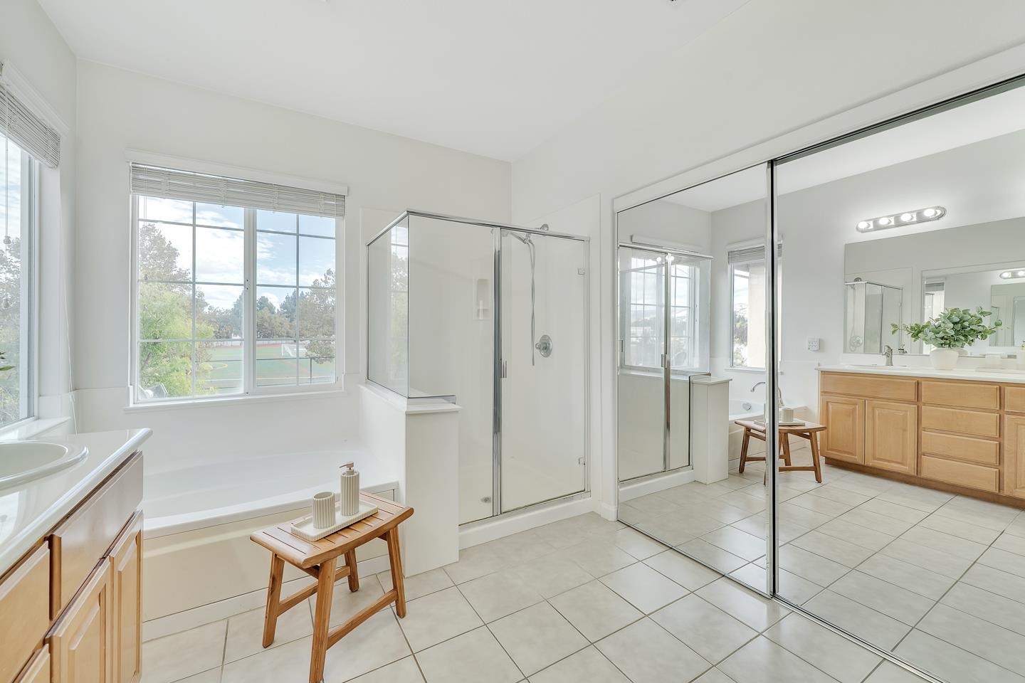 Detail Gallery Image 22 of 39 For 1070 Bramblewood Ln, San Jose,  CA 95131 - 5 Beds | 4 Baths