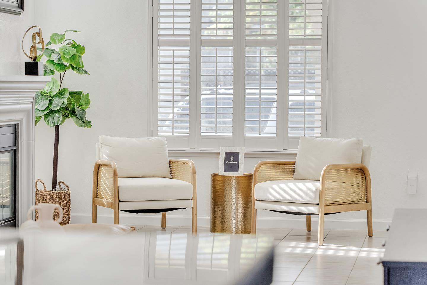 Detail Gallery Image 4 of 39 For 1070 Bramblewood Ln, San Jose,  CA 95131 - 5 Beds | 4 Baths