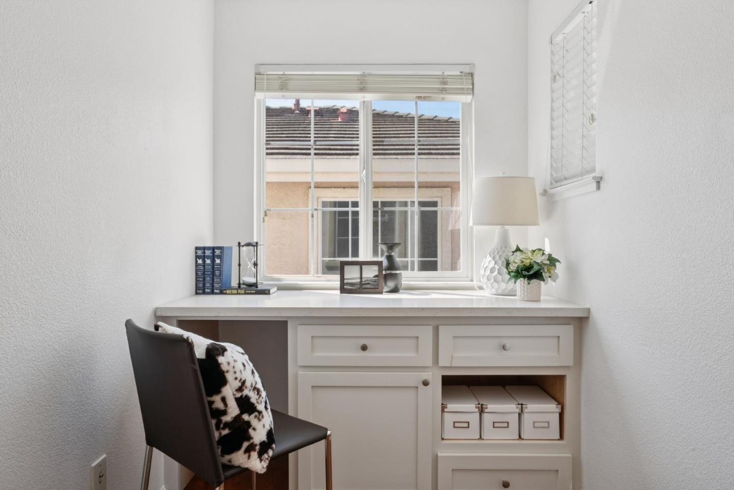 Detail Gallery Image 25 of 54 For 126 Bellflower Ln, Union City,  CA 94587 - 5 Beds | 3 Baths