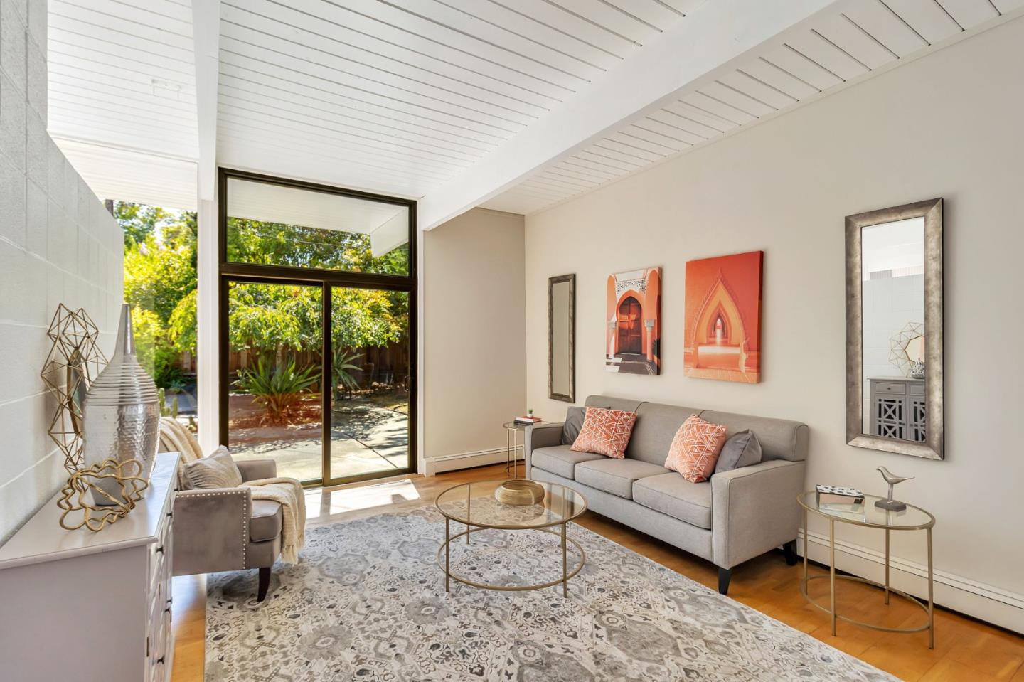 Detail Gallery Image 19 of 36 For 418 Ferne Ave, Palo Alto,  CA 94306 - 4 Beds | 2 Baths