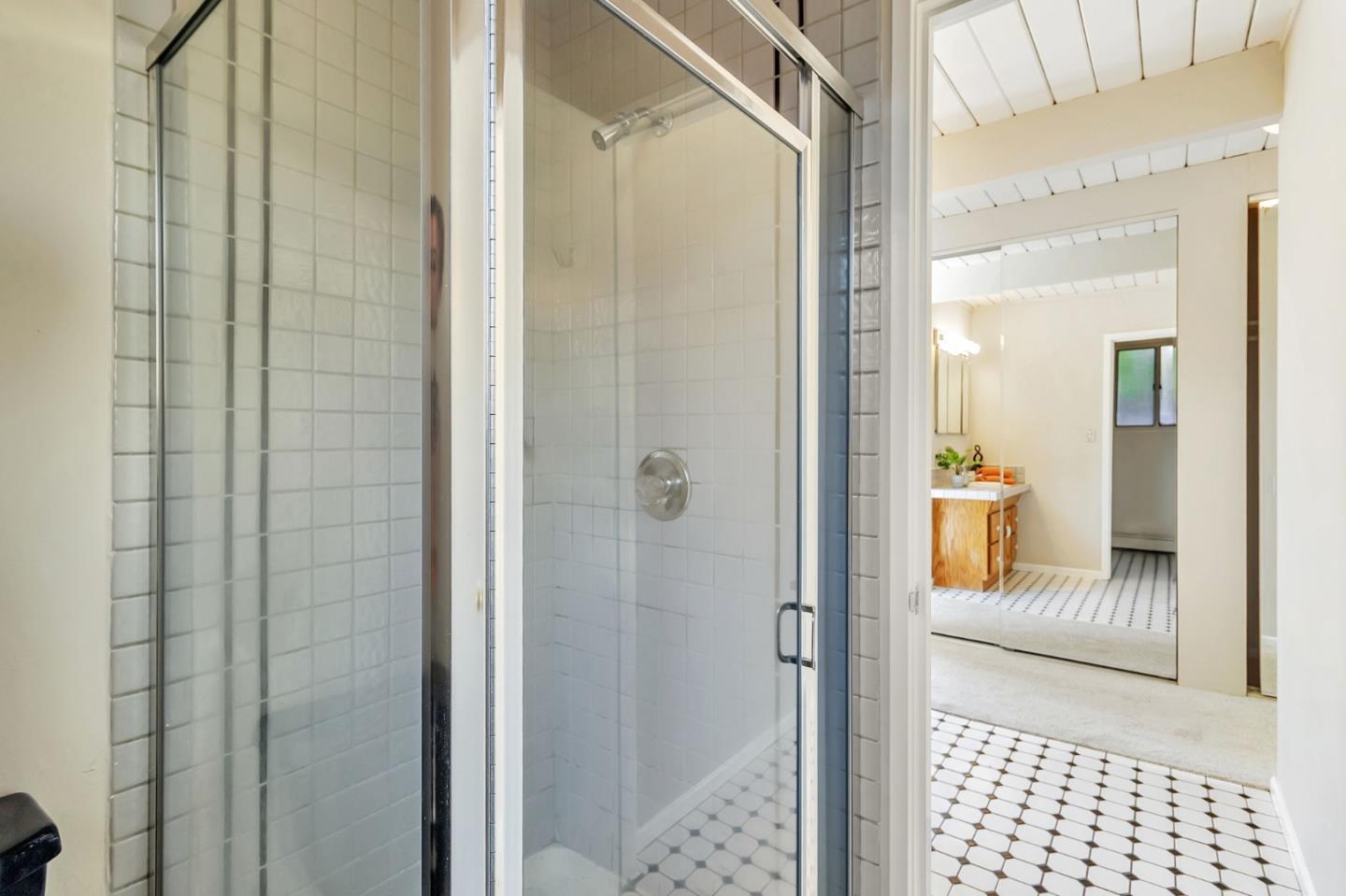 Detail Gallery Image 25 of 36 For 418 Ferne Ave, Palo Alto,  CA 94306 - 4 Beds | 2 Baths