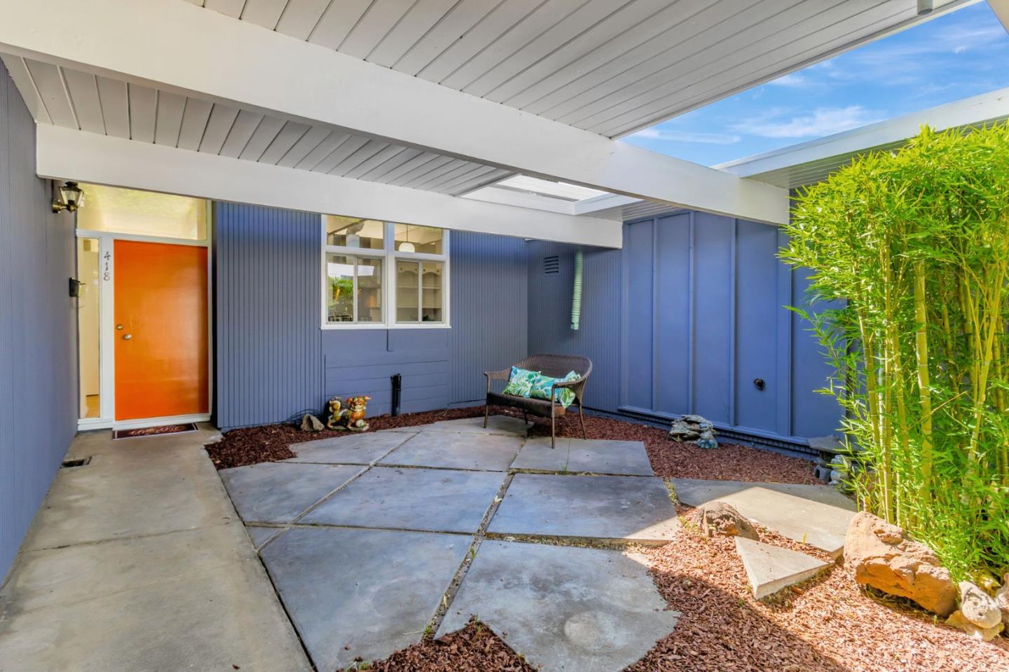 Detail Gallery Image 4 of 36 For 418 Ferne Ave, Palo Alto,  CA 94306 - 4 Beds | 2 Baths