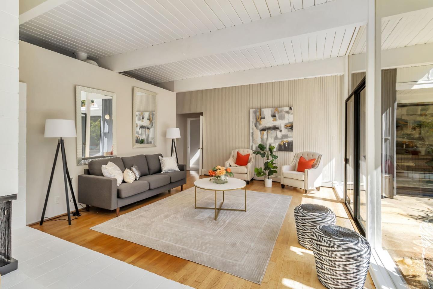 Detail Gallery Image 8 of 36 For 418 Ferne Ave, Palo Alto,  CA 94306 - 4 Beds | 2 Baths