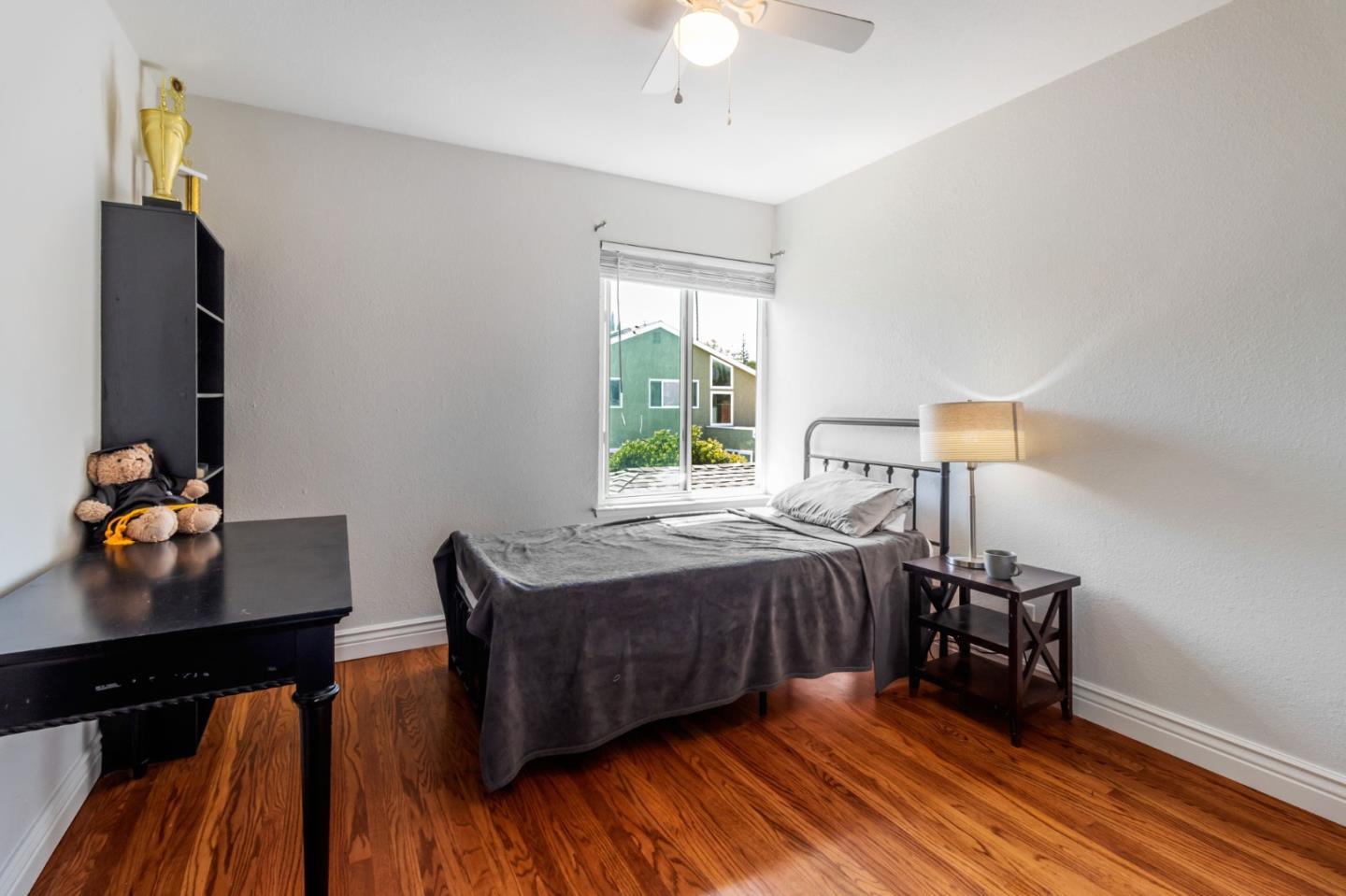 Detail Gallery Image 25 of 55 For 6273 Mountford Dr, San Jose,  CA 95123 - 5 Beds | 2/1 Baths