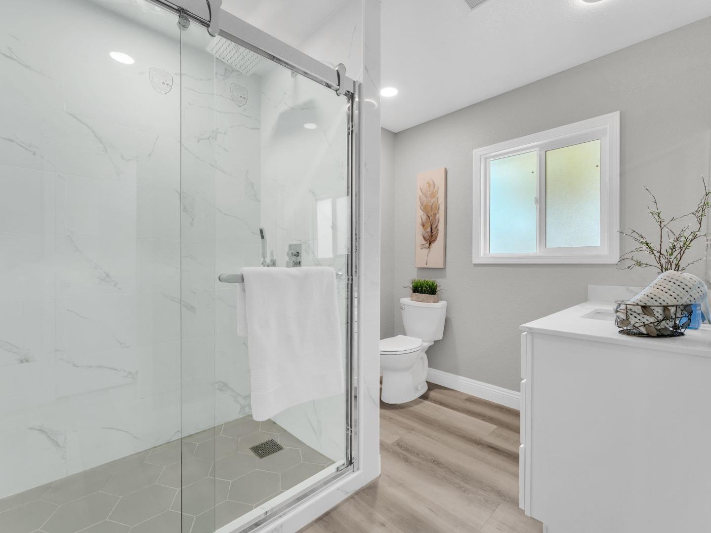 Detail Gallery Image 15 of 30 For 15040 Penitencia Creek Rd, San Jose,  CA 95132 - 3 Beds | 2 Baths