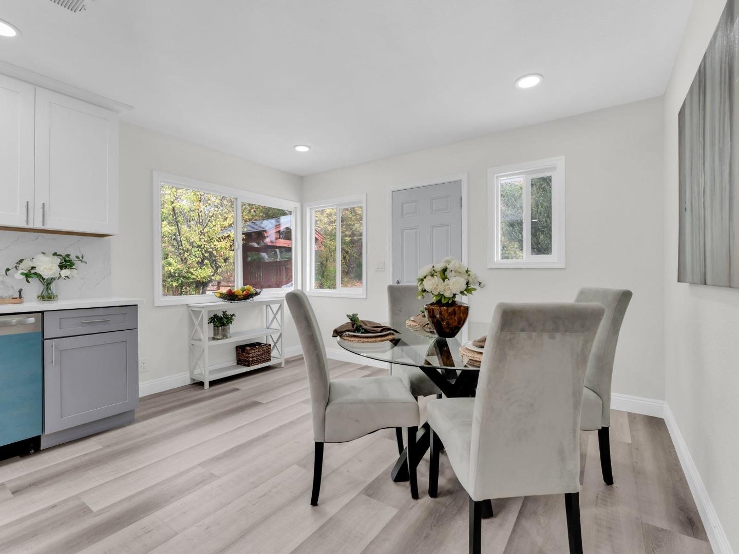 Detail Gallery Image 5 of 30 For 15040 Penitencia Creek Rd, San Jose,  CA 95132 - 3 Beds | 2 Baths