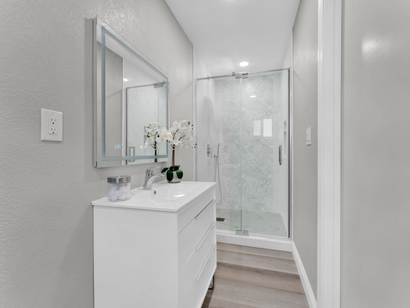 Detail Gallery Image 7 of 30 For 15040 Penitencia Creek Rd, San Jose,  CA 95132 - 3 Beds | 2 Baths