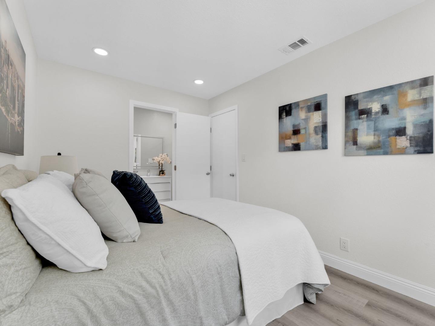 Detail Gallery Image 9 of 30 For 15040 Penitencia Creek Rd, San Jose,  CA 95132 - 3 Beds | 2 Baths