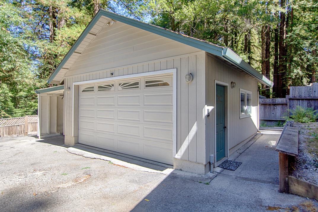 Detail Gallery Image 6 of 33 For 1151 Lakeside Dr, Felton,  CA 95018 - 2 Beds | 2 Baths