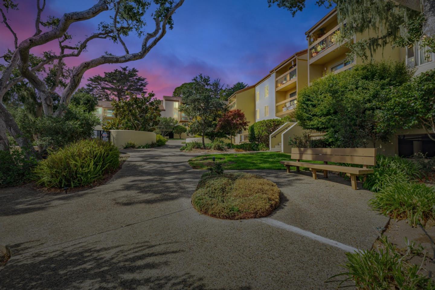 Detail Gallery Image 35 of 35 For 1210 Golden Oaks Ln, Monterey,  CA 93940 - 2 Beds | 2 Baths