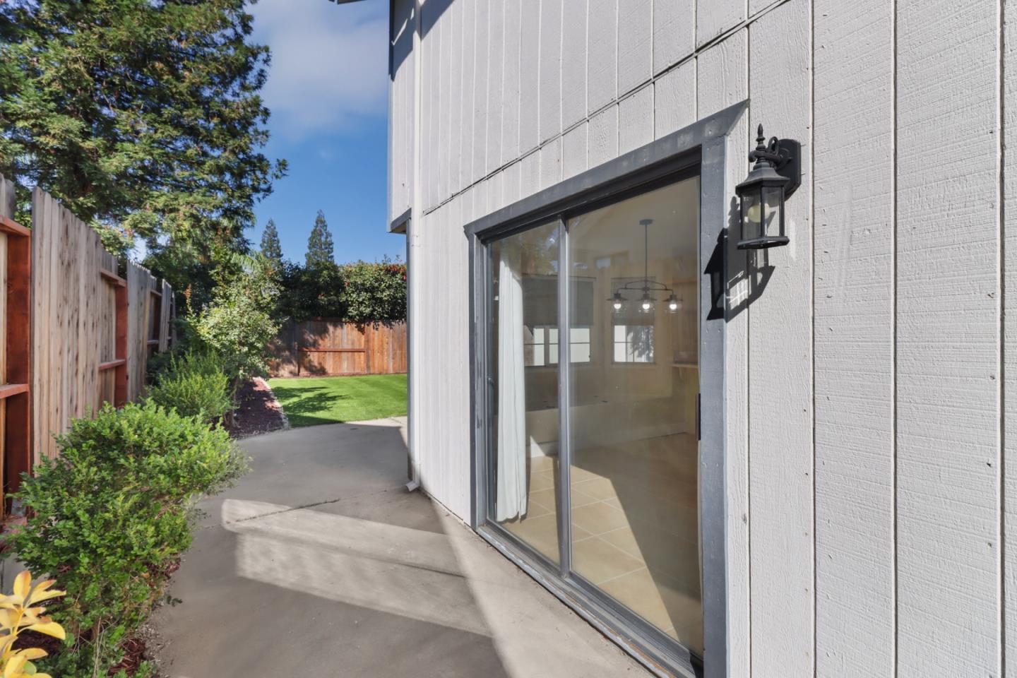 Detail Gallery Image 34 of 36 For 382 Sawtell Rd, Roseville,  CA 95678 - 4 Beds | 3 Baths