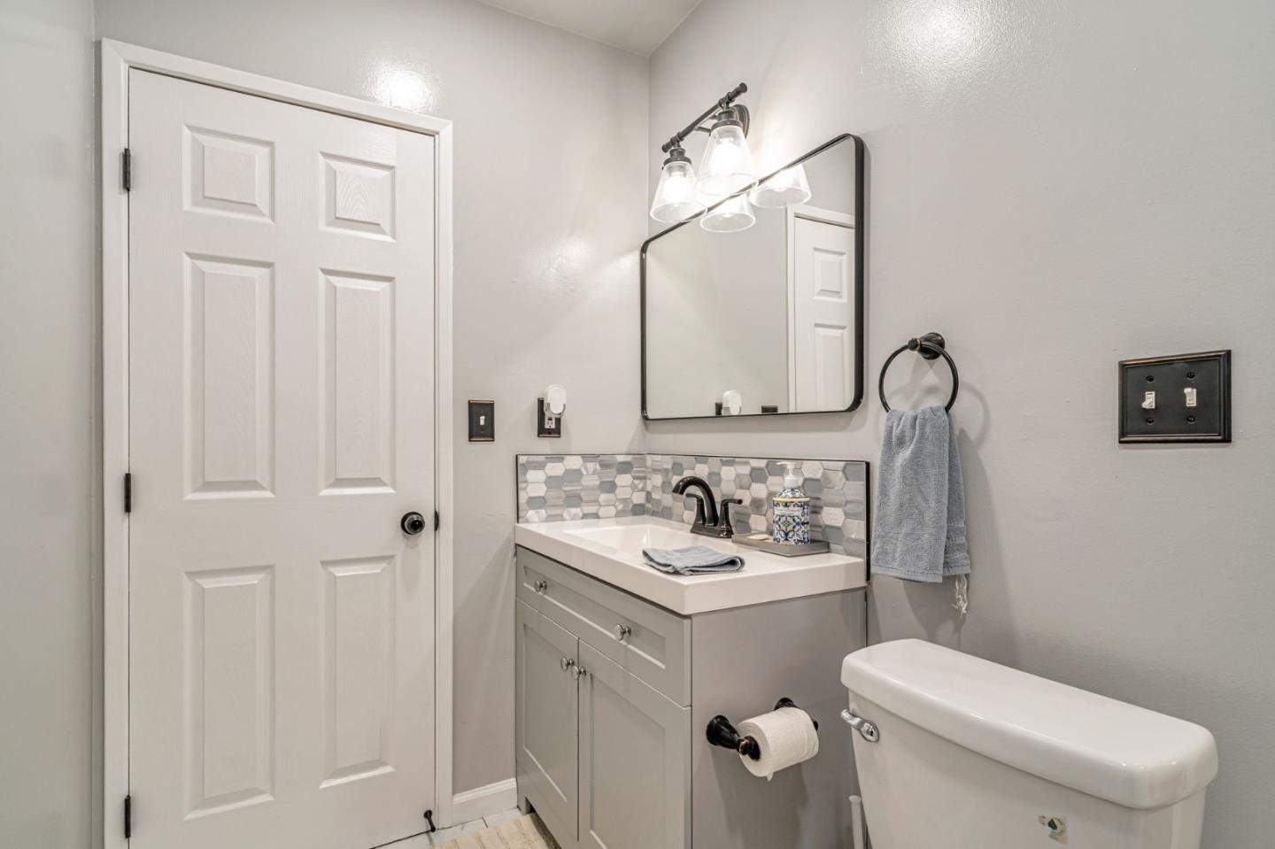Detail Gallery Image 27 of 52 For 1561 Bessie Ave, Tracy,  CA 95376 - 3 Beds | 1 Baths