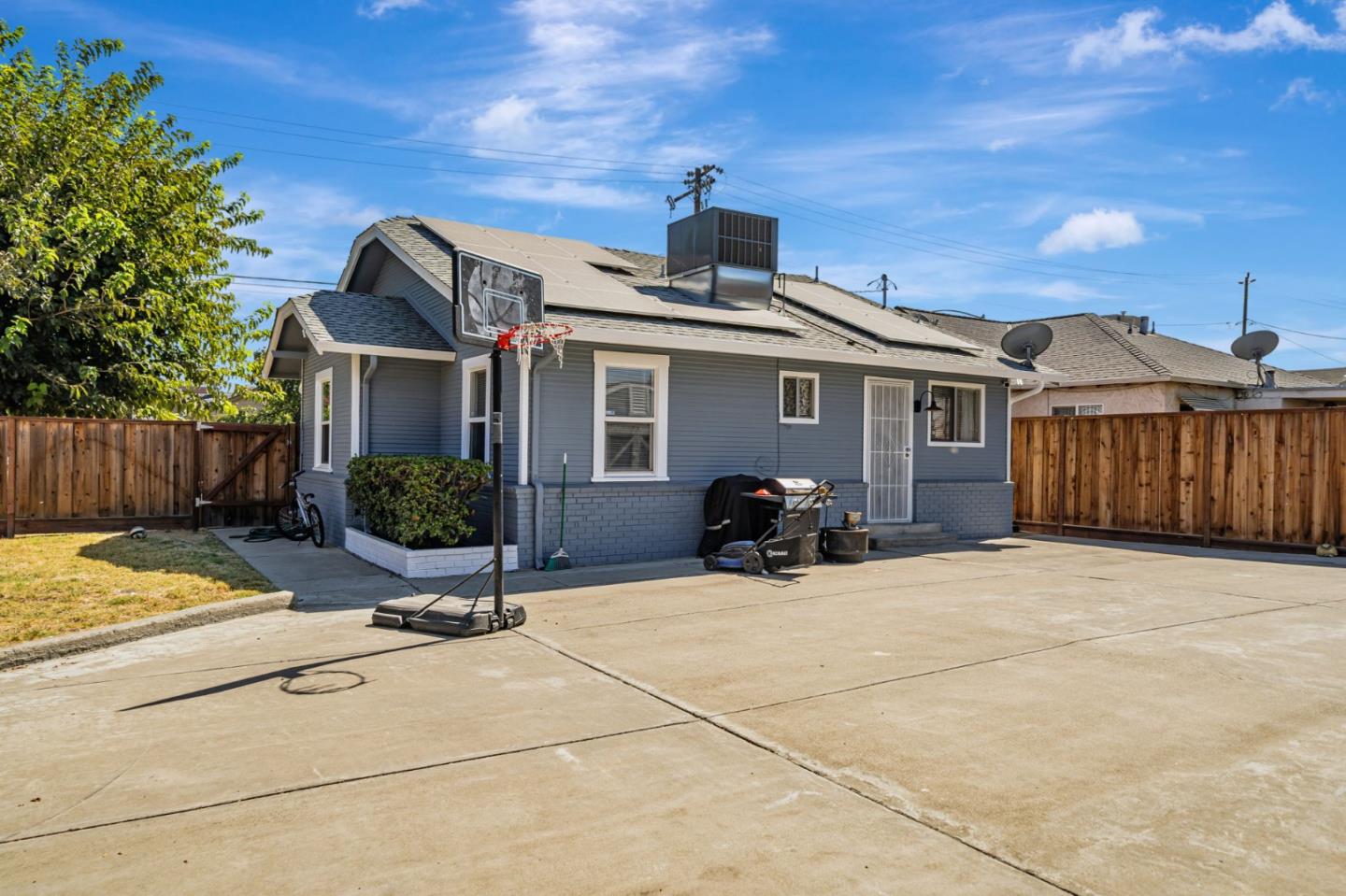 Detail Gallery Image 32 of 52 For 1561 Bessie Ave, Tracy,  CA 95376 - 3 Beds | 1 Baths