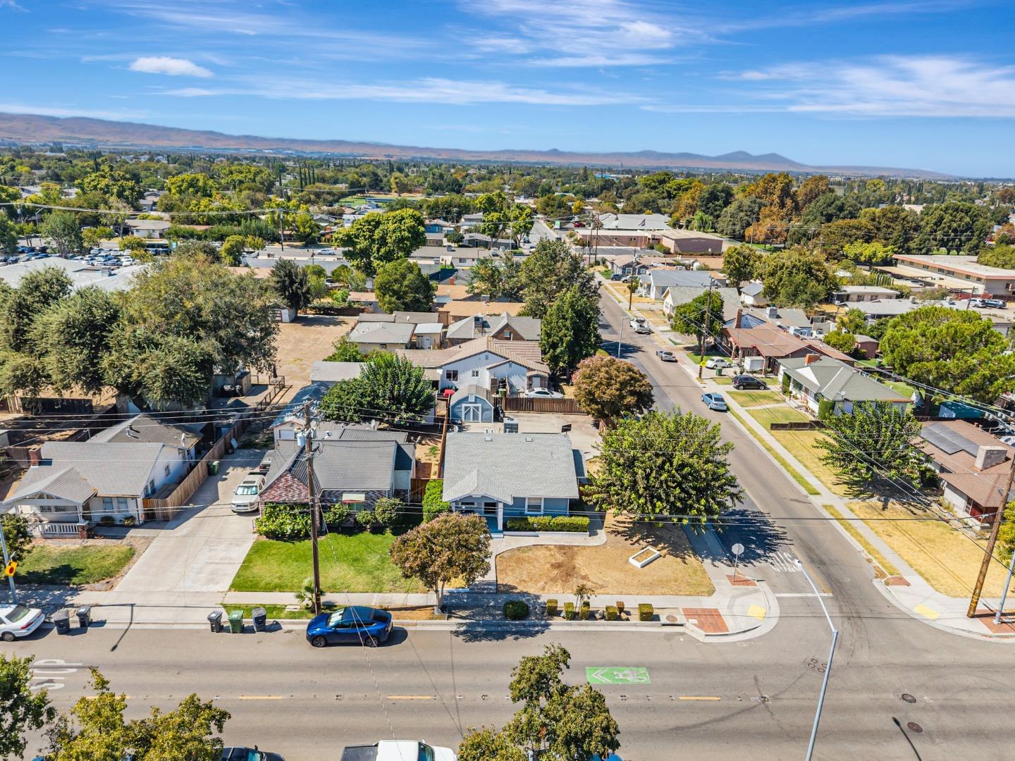Detail Gallery Image 36 of 52 For 1561 Bessie Ave, Tracy,  CA 95376 - 3 Beds | 1 Baths