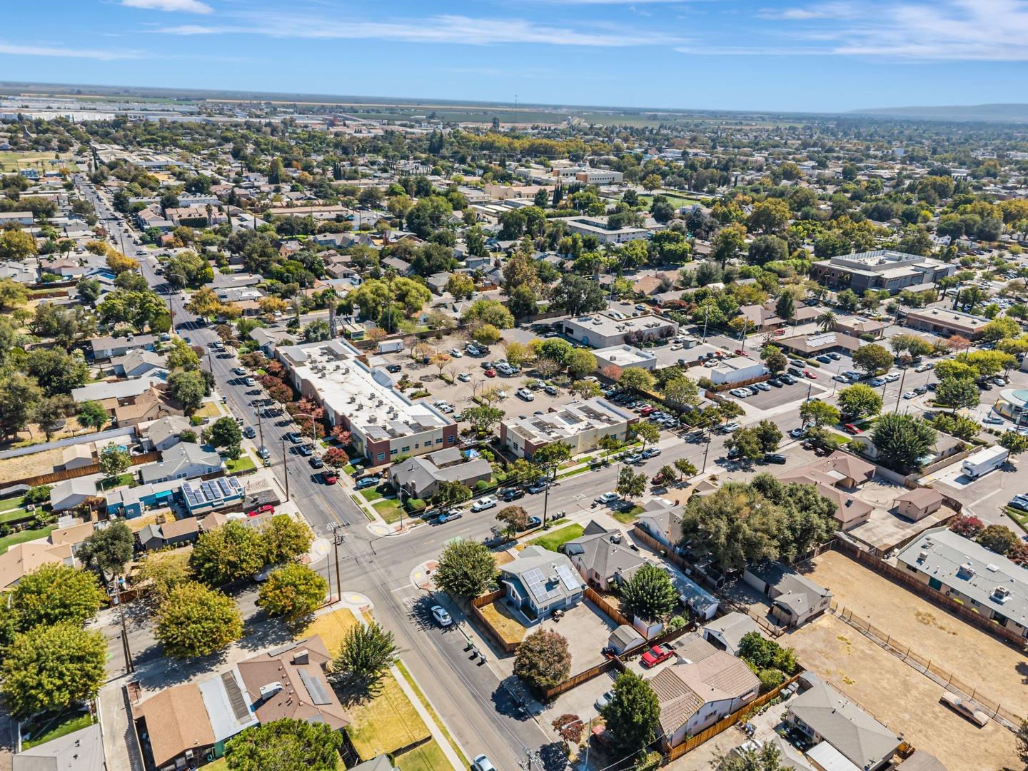 Detail Gallery Image 47 of 52 For 1561 Bessie Ave, Tracy,  CA 95376 - 3 Beds | 1 Baths