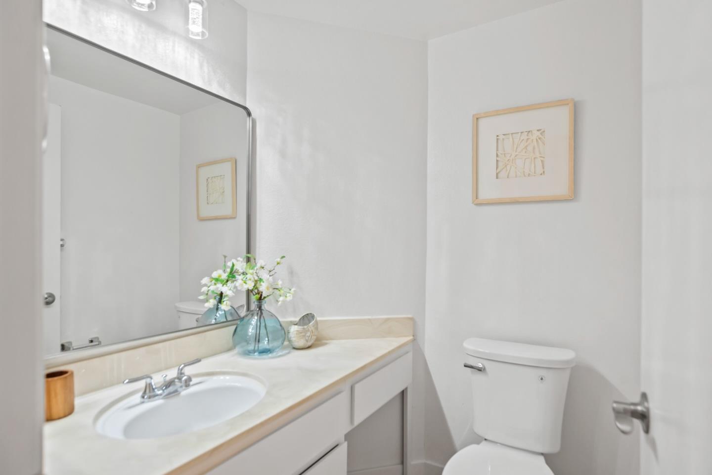 Detail Gallery Image 19 of 38 For 2616 Sierra Village Ct, San Jose,  CA 95132 - 2 Beds | 2/1 Baths