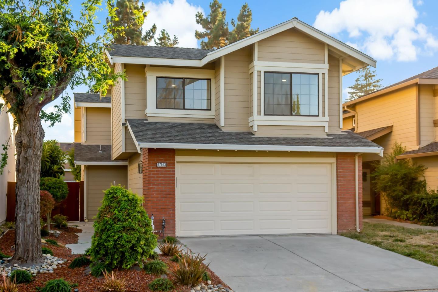 Detail Gallery Image 14 of 67 For 37993 Ponderosa Ter, Fremont,  CA 94536 - 3 Beds | 2/1 Baths