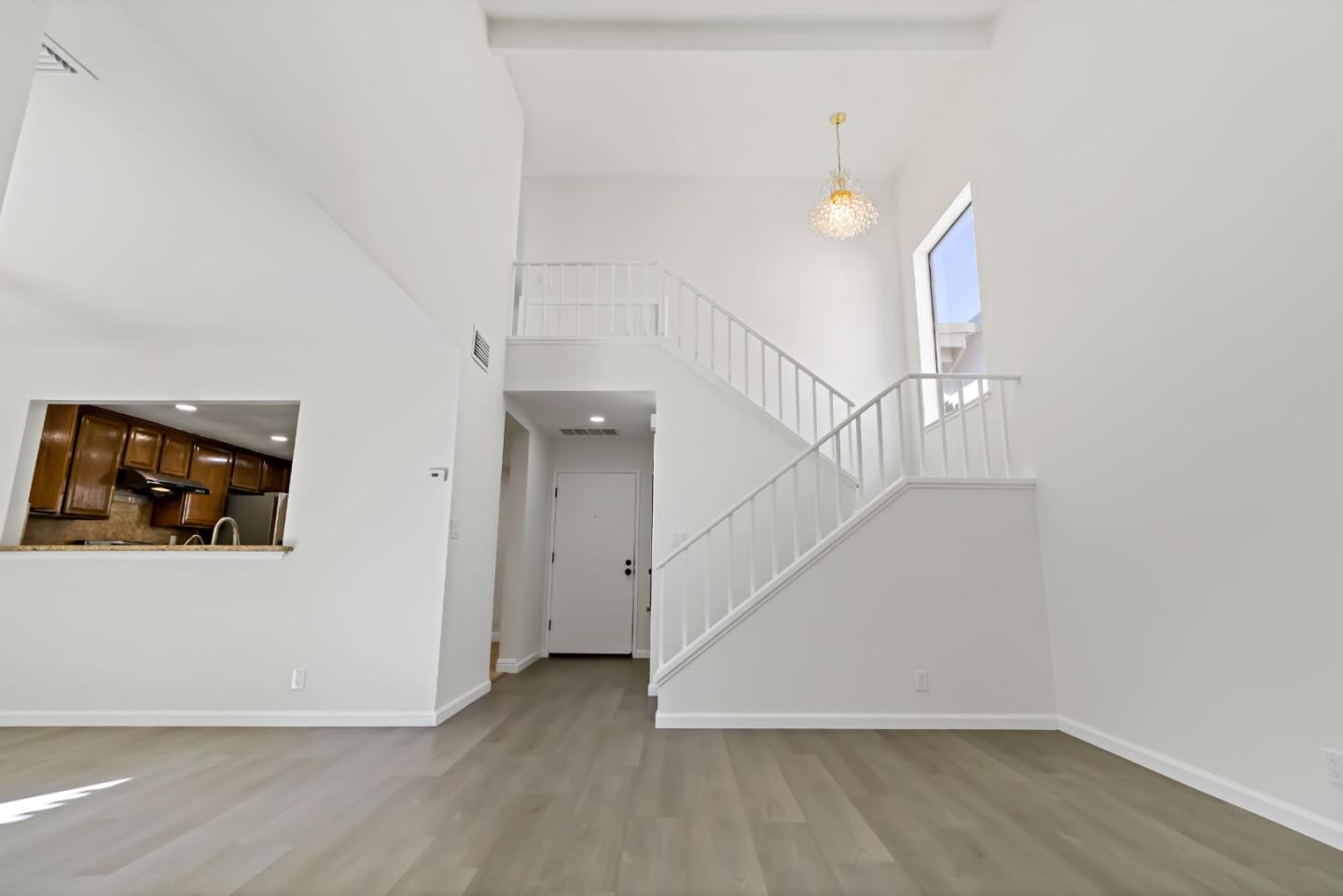 Detail Gallery Image 16 of 67 For 37993 Ponderosa Ter, Fremont,  CA 94536 - 3 Beds | 2/1 Baths